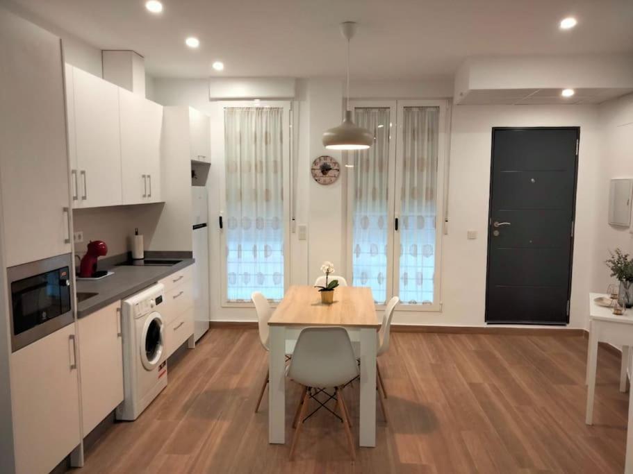 Apartamento Loft Al-Nasir Junto Al Casco Historico กอร์โดบา ภายนอก รูปภาพ