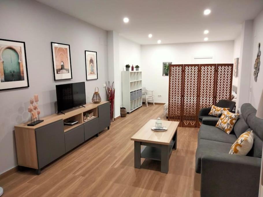 Apartamento Loft Al-Nasir Junto Al Casco Historico กอร์โดบา ภายนอก รูปภาพ